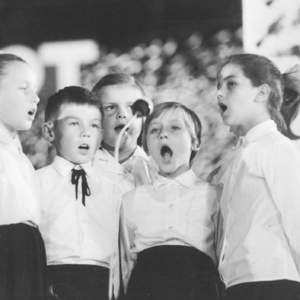Festiwal w Sopocie 1968. Poszukujemy informacji o dzieciach, które zaśpiewały w chórku w utworze &quot;Anna Maria&quot;. 
Fot. Tadeusz Pruszek