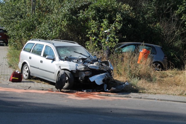 Wypadek na ul. Fabrycznej w Tomaszowie