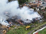 Wielki pożar na Dolnym Śląsku. 50 zastępów straży pożarnej w akcji. Płonie skład palet