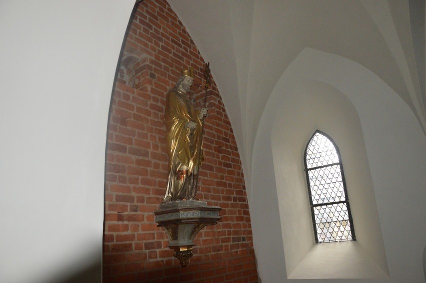 W opolskiej katedrze podchórze po renowacji wygląda jak nowe. Prace trwały od maja