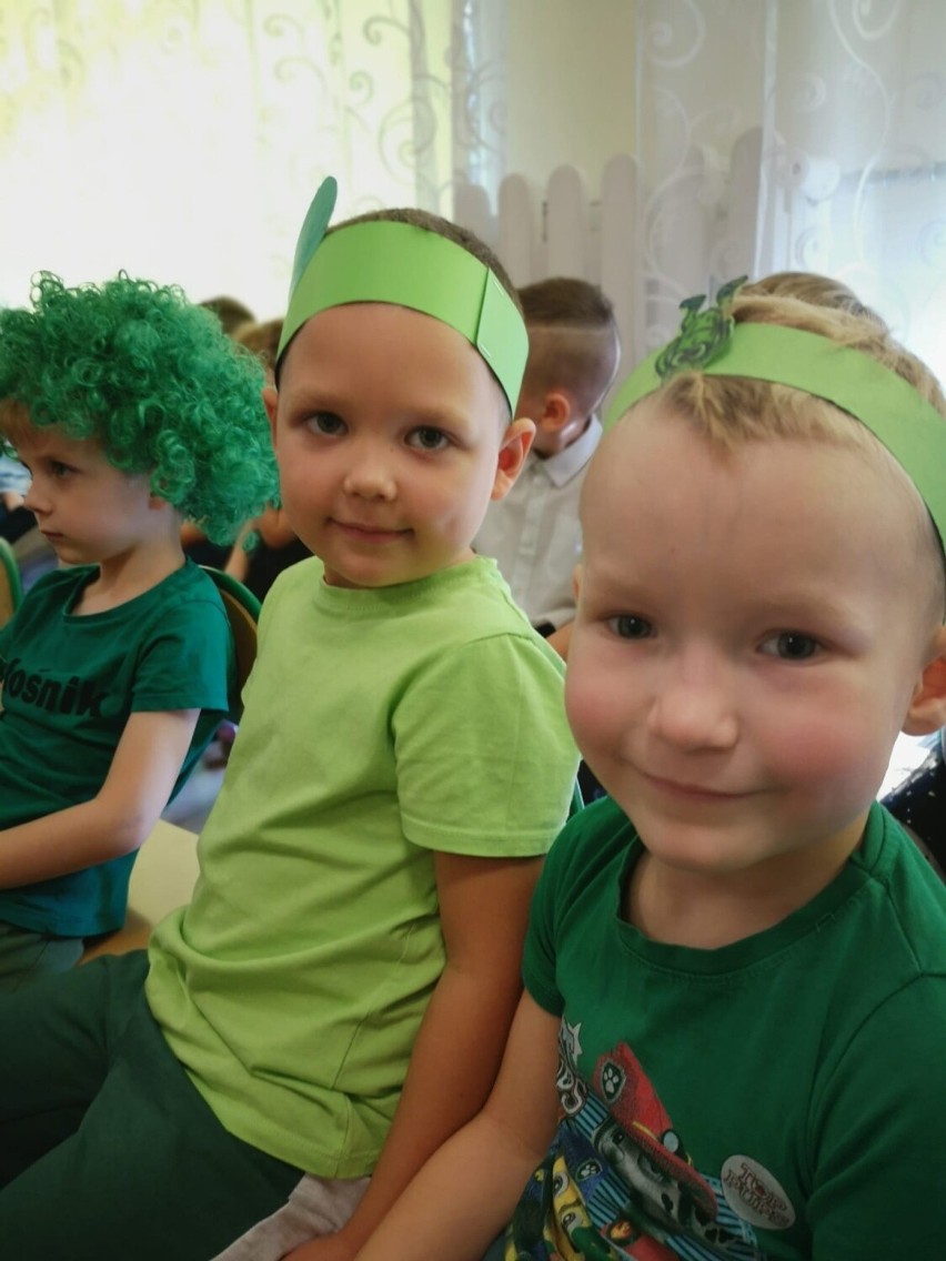 Wielkie świętowanie w Przedszkolu Publicznym Bajkowy Zakątek w Opatowie. Uroczysty Dzień Edukacji Narodowej. Zobacz zdjęcia