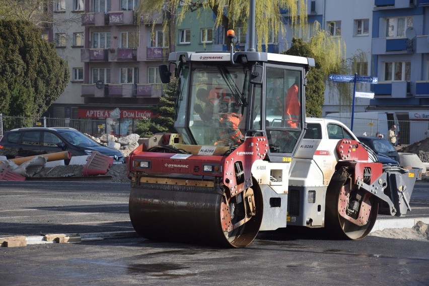 W poniedziałek kierowcy w centrum Gorzowa pojadą po nowiuteńkim asfalcie! 