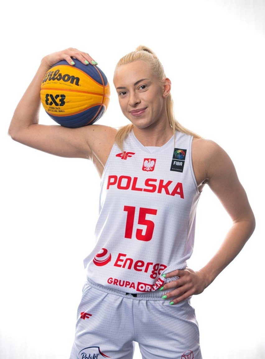 Startują mistrzostwa świata w koszykówce 3x3 (2022). Wystąpi na nich rawiczanka Klaudia Gertchen! Dopinguj żeńską i męską reprezentację!