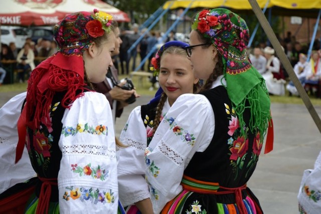 Estrada Folkloru 2018. Zabawa na ludowo w Moszczance i Skrzebowej