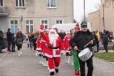 Świąteczny klimat tym razem nad Rogoźnem. Świąteczny jarmark na Placu Karola trwa.