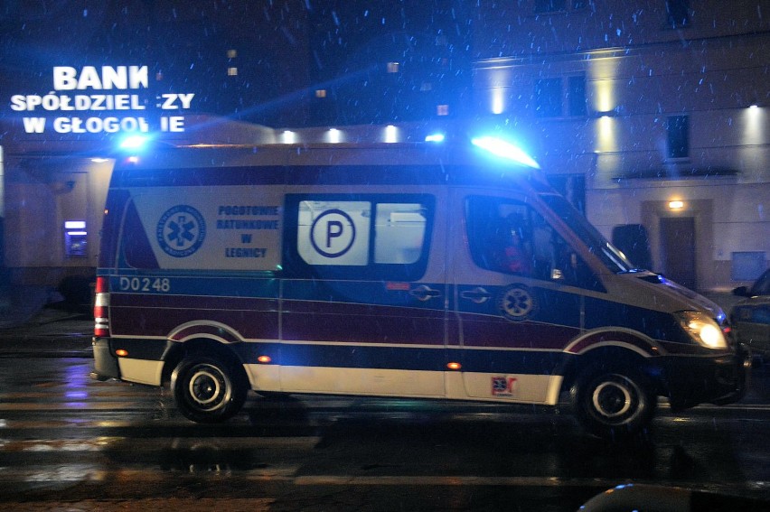 Wypadek na skrzyżowaniu Jedności Robotniczej i Sikorskiego w Głogowie