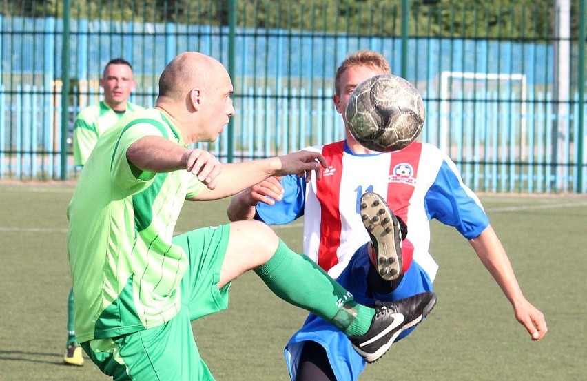 Mecz 28. kolejki V ligi Lider Włocławek - Kujawiak Kowal 1:1