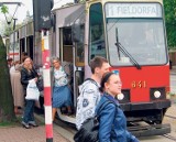 Autobusy za tramwaje na Dąbiu i Kucelinie