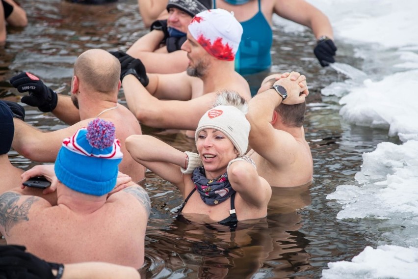 Białystok, 31.01.2021 Plaża Dojlidy - niedzielne morsowanie