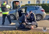 Policjanci z Wałbrzycha zatrzymali przestępcę jadącego trasą Broumov - Ścinawka Górna!