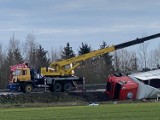 ALTUALIZACJA. Pniewy, Wypadek na obwodnicy z udziałem samochodu ciężarowego