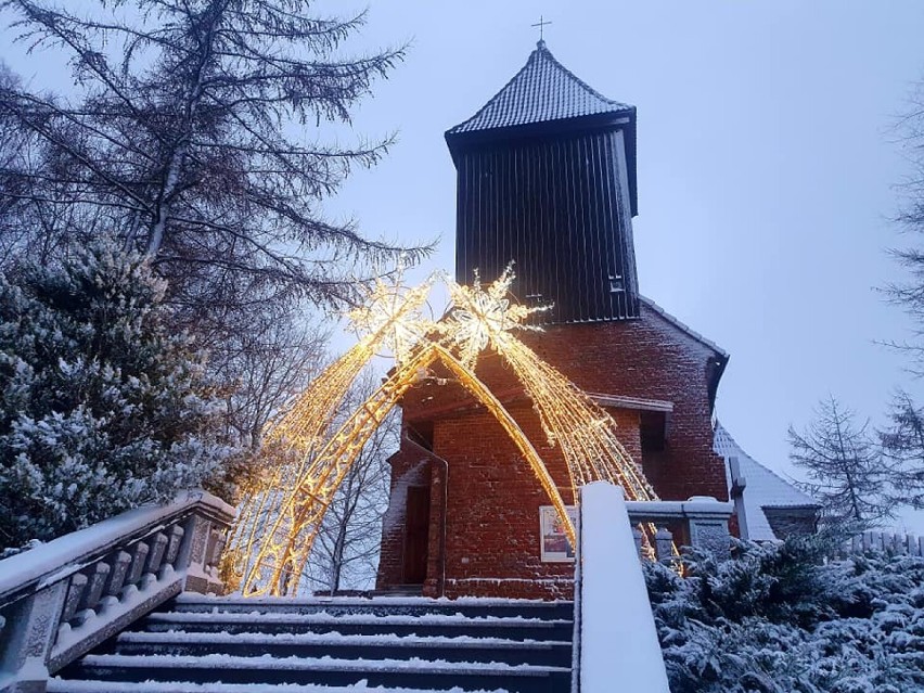 Świąteczne iluminacje w gminach powiatu sławieńskiego [zdjęcia]