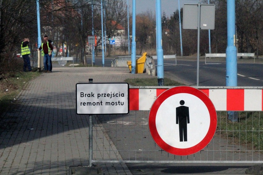 Legnica: Ulica Leszczyńska zamknięta dla ruchu, most do rozbiórki!