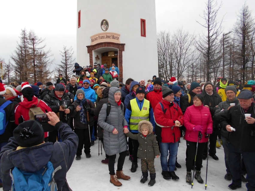 Turyści po raz 21. przywitali Nowy Rok na szczycie Kopy Biskupiej