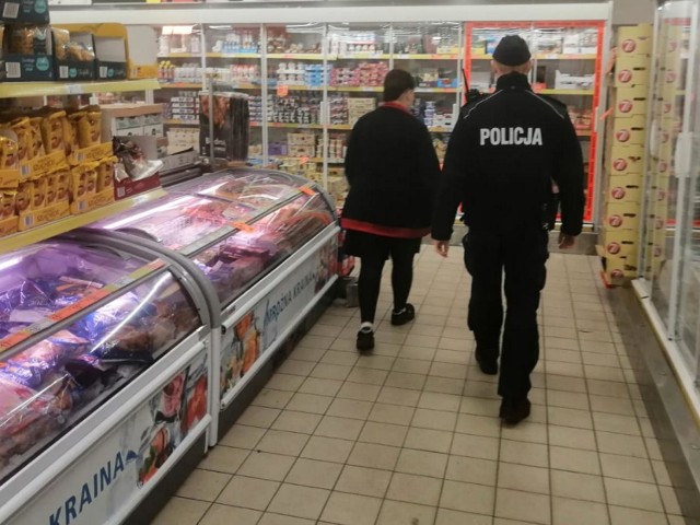 Policyjne kontrole sklepów, targowisk i stacji paliw w powiecie radziejowskim