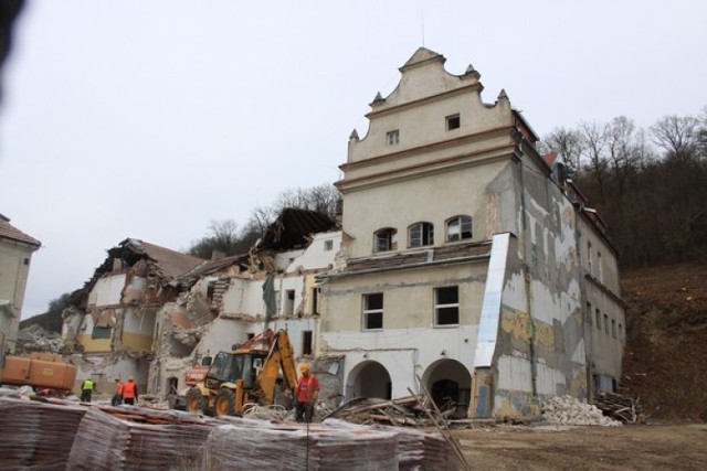 Kazimierska szkoła zostanie odbudowana