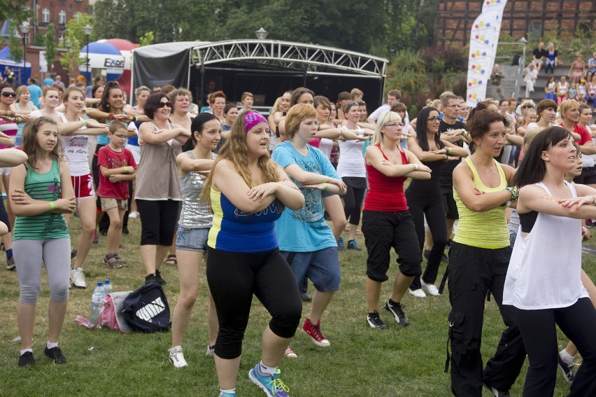 Zumba na Wyspie Młyńskiej z okazji Steru na Bydgoszcz