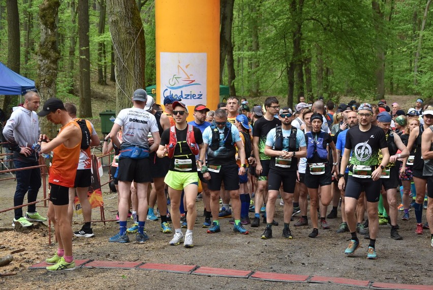 Gontyniec Ultra Trail – biegowe święto w Chodzieży (Zdjęcia ze startu)