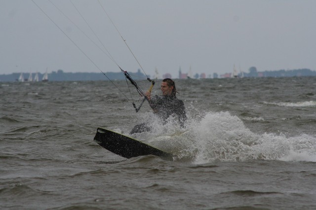 Kitesurfing na Zatoce Puckiej