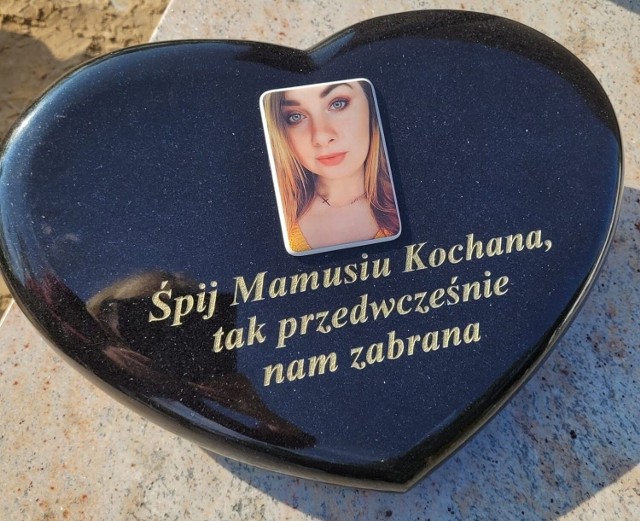 Marika Dzioba pochowana została na cmentarzu parafialnym w Służewie pod Aleksandrowem Kujawskim 26 września br. Trwa zbiórka pieniędzy na pomoc dwójce osieroconych przez nią dzieci.