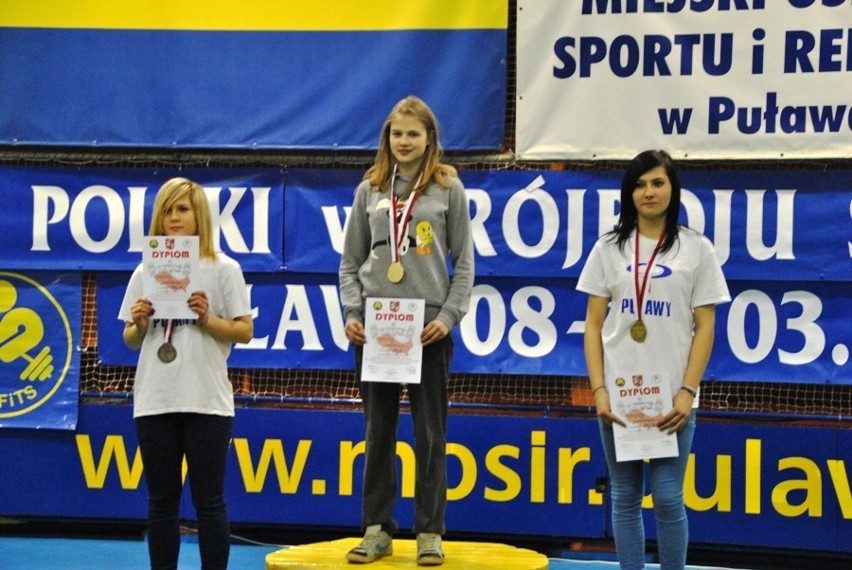 UKS GIM Głuszyca zdobywcami medali oraz tytułu Mistrza Polski (ZDJĘCIA)