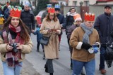 Przeszli ulicami ze śpiewem na ustach. Orszak Trzech Króli w Lasocicach.  ZDJĘCIA