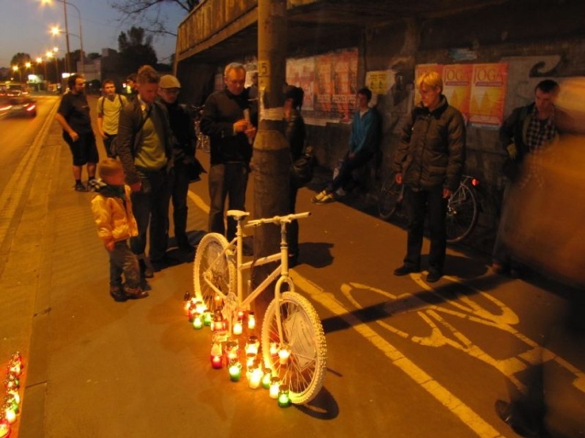 W ten sposób wrocławscy rowerzyści upamiętnili zmarłego ...