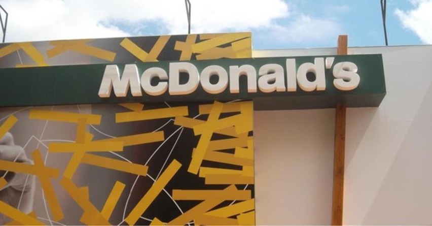 Otwarcie McDonald's w warszawskiej Strefie Kibica