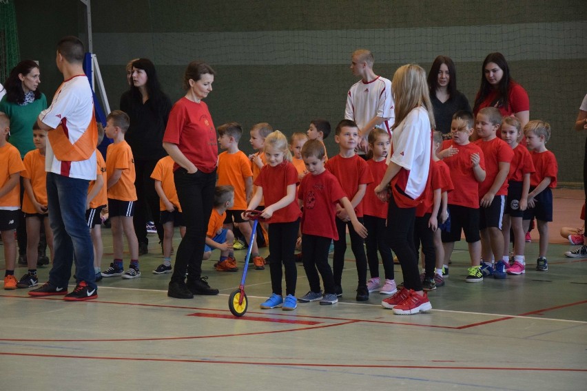 Malbork. Rambit przedszkolaków to sport i zabawa w jednym [ZDJĘCIA cz. 2]. Wielkie emocje i medale dla wszystkich