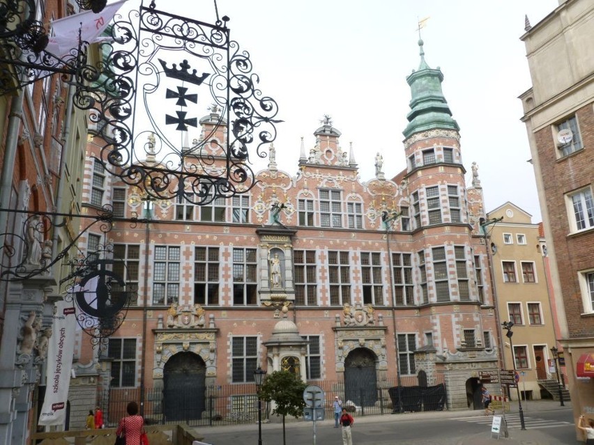 Gdańsk: Zrzutka na rzecz Wielkiej Zbrojowni? Dlaczego nie potrafimy zadbać o tę perłę architektury?
