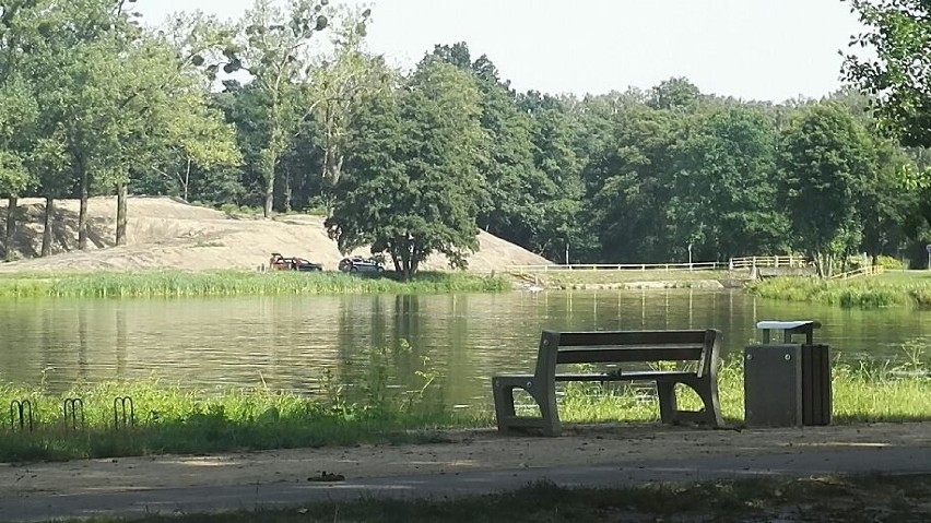 Tragedia na Stawach Stefańskiego. Utopił się  58-letni mężczyzna