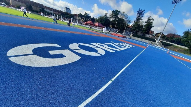 Stadion lekkoatletyczny został oddany do użytku w 2022 r.