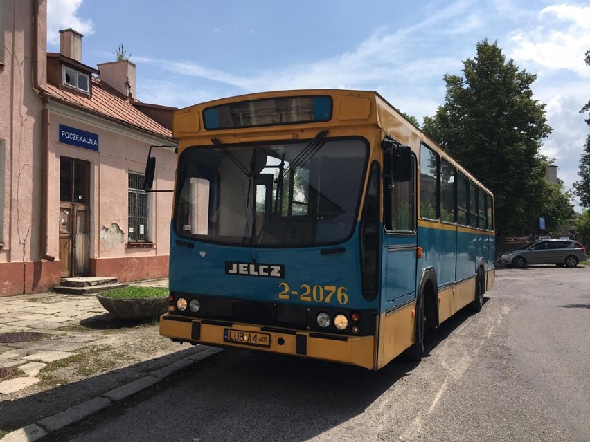  MPK w Kraśniku świętuje 44. urodziny. Wyrusz na przejażdżkę zabytkowym autobusem!