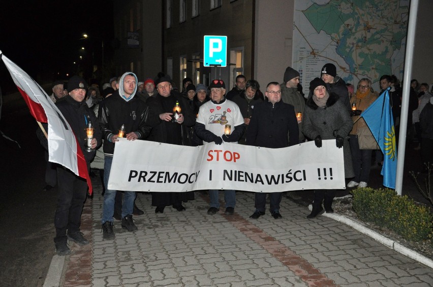 Mieszkańcy Przechlewa przeszli w marszu milczenia (zdjęcia)