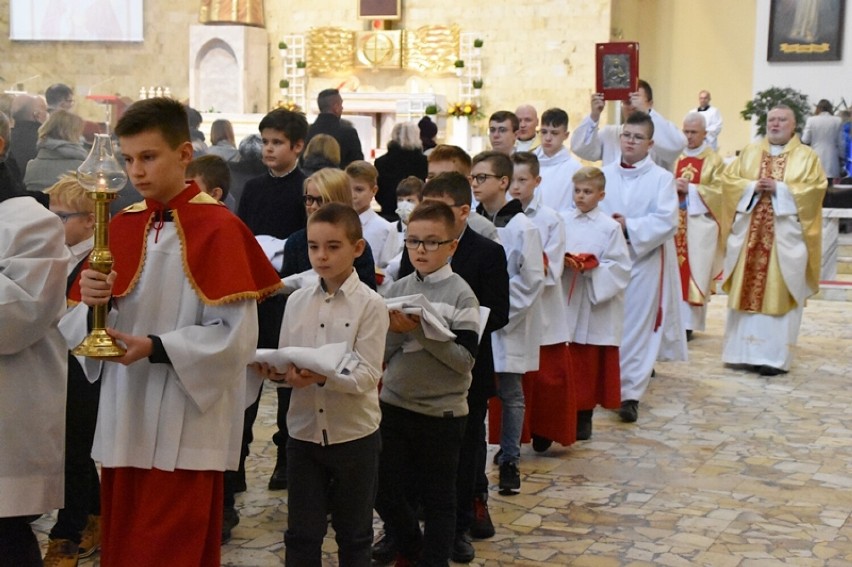 Przyjęcia nowych osób do Liturgicznej Służby Ołtarza w...