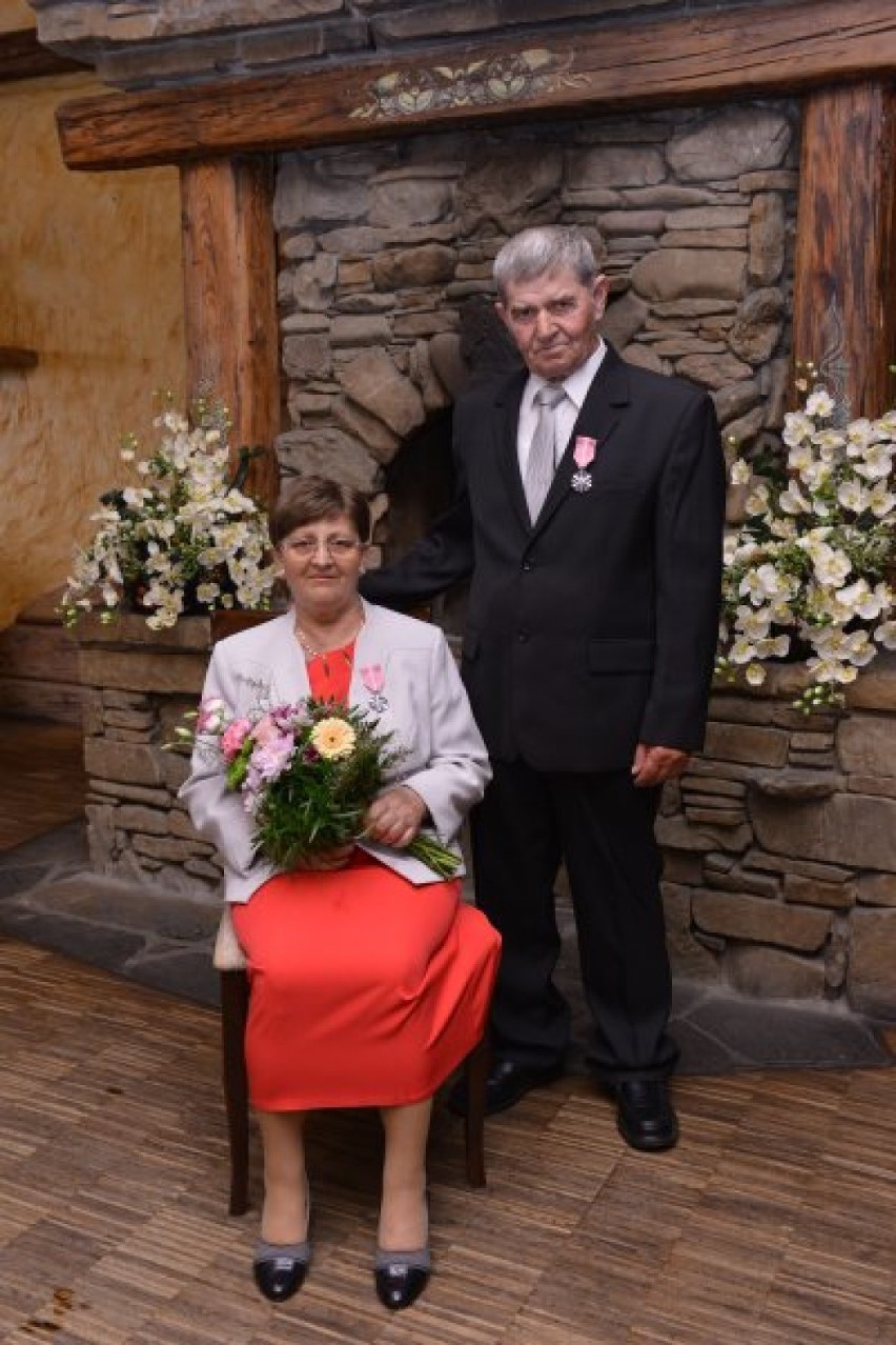 Uroczystość z okazji 50-lecia pożycia małżeńskiego dla par zamieszkałych na terenie gminy Kotlin [ZDJĘCIA]