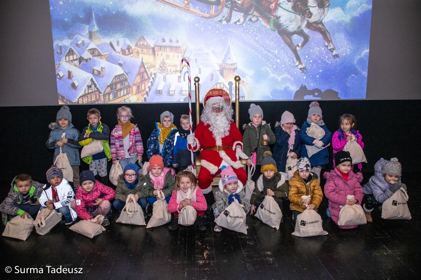 Mikołaj w kinie Stargardzkiego Centrum Kultury ZDJĘCIA