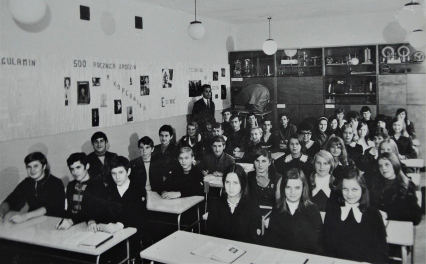 Goleniowscy licealiści z lat 70-tych. Znajdziesz siebie? Albo rodziców?