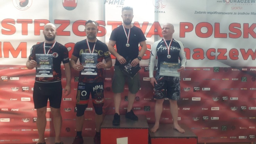 Mistrzostwa Polski MMA 2022. Kaliski radny Marcin Małecki zdobył medal! ZDJĘCIA