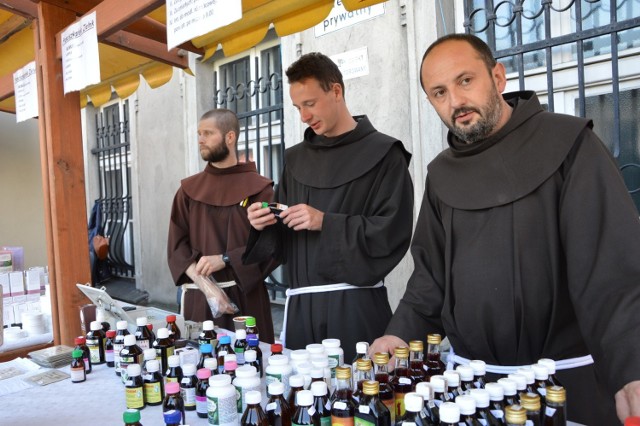 Franciszkanie zapraszają na jarmark w sobotę i niedzielę.