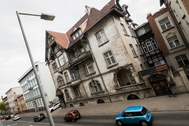 Jedną z kamienic, które w tym roku zostaną wyremontowane z pomocą miejskiej dotacji, będzie wyjątkowej urody budynek przy ul. Królowej Jadwigi.