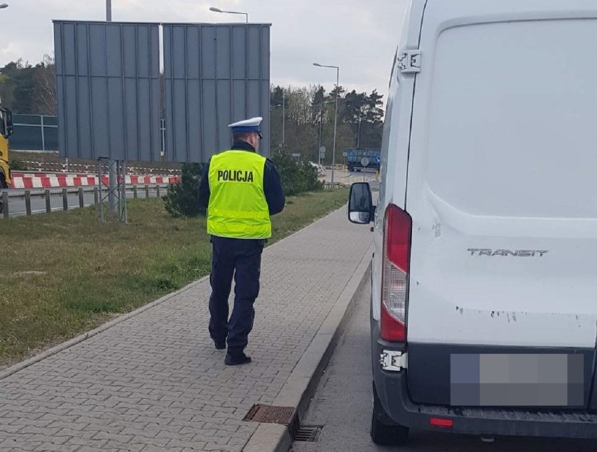 Wypadek i 25 kolizji, 8. kierujących pod wpływem alkoholu - podsumowanie świątecznego weekendu na drogach Włocławka i powiatu włocławskiego