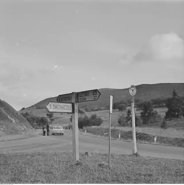 Przystanek autobusowy w Brzegach Górnych w Bieszczadach
Data wydarzenia: 1970