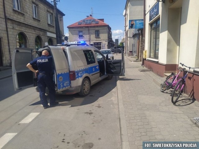 Policjanci ruszyli za rowerzystą i sprawdzili jego trzeźwość