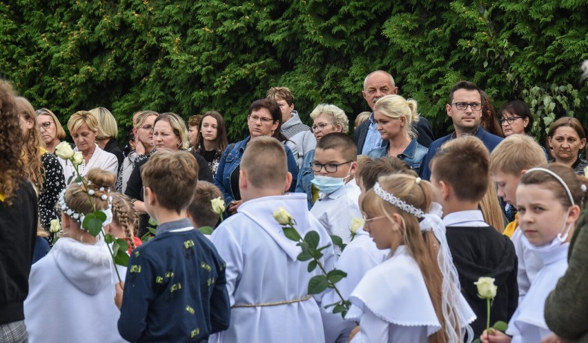 Gm. Szamotuły. Wierni z Otorowa powitali kopię obrazu Matki Boskiej Częstochowskiej