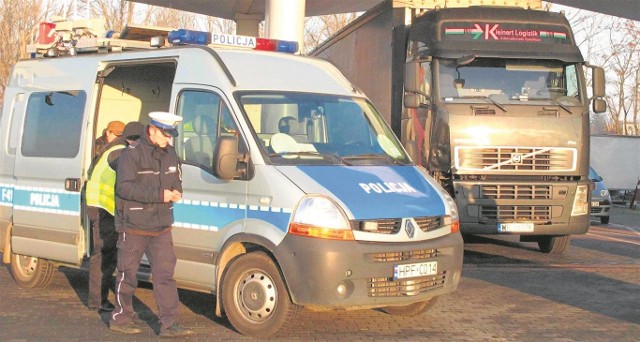 Piotrkowska policja nie zamierza zmniejszać liczby wyjazdów  radiowozami