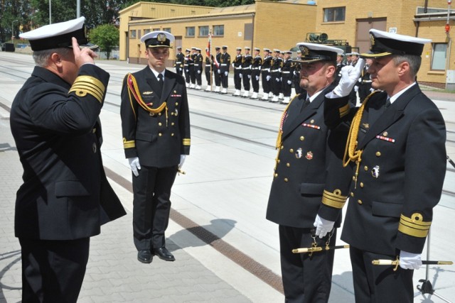 Uroczystość przekazania obowiązków dowódcy 13. Dywizjonu Trałowców (11.07.2014 r.)