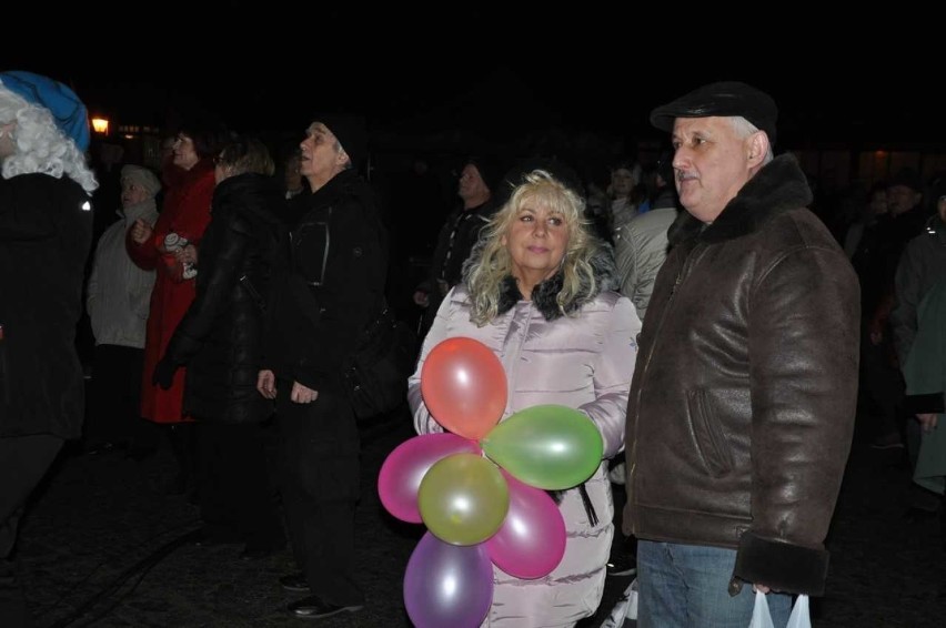 Sylwester w Ciechocinku. Tak powitano 2018 rok [zdjęcia]