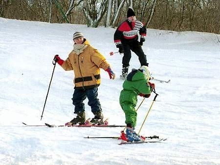 Jeśli dopisze pogoda, podczas ferii wielu elblążan wybierze się na narty na Górę Chrobrego