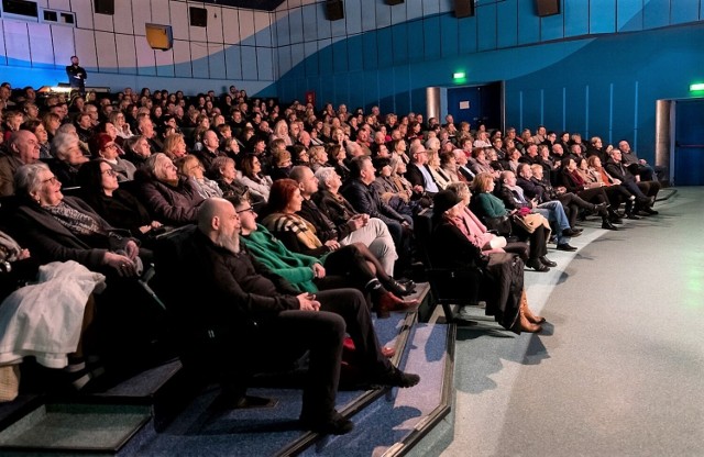 Dni Teatru w Tarnobrzegu otworzyła sztuka "Zbrodnie serca" w wykonaniu aktorów rzeszowskiego Teatru Pozytywka.